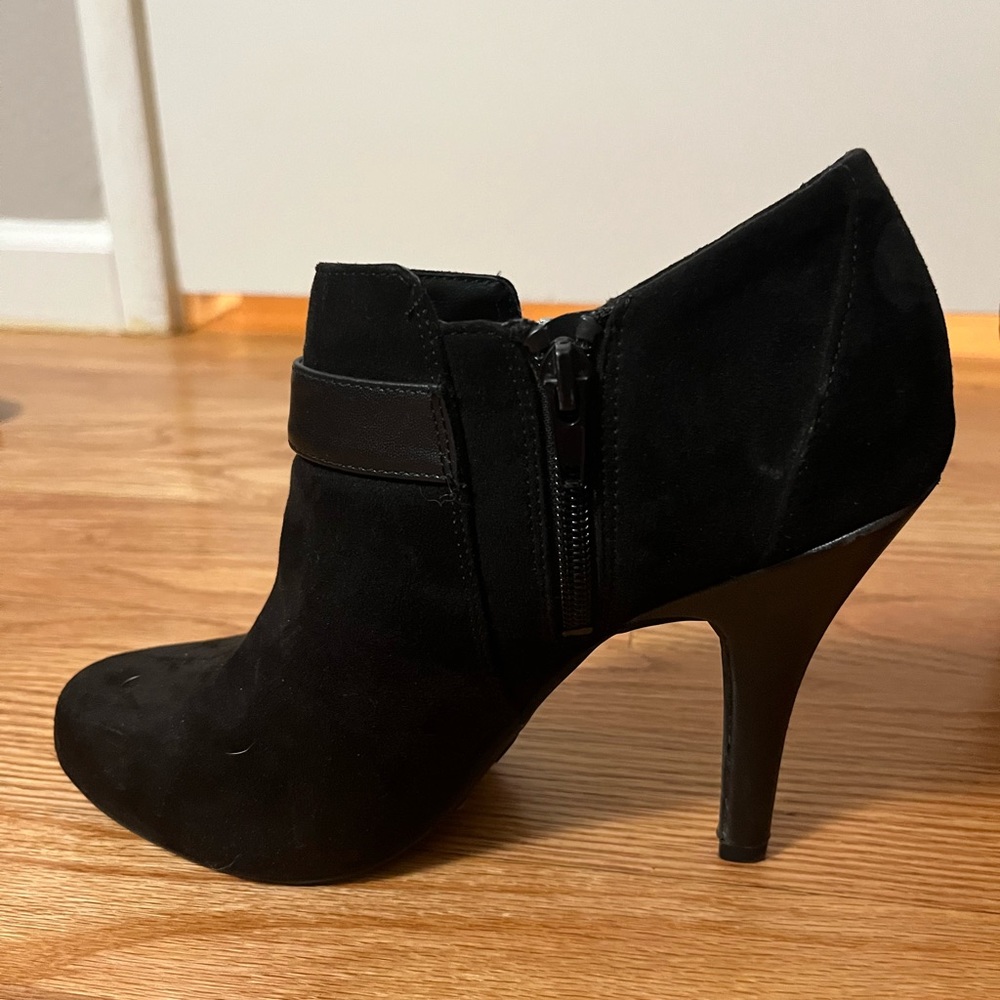 black bootie heels